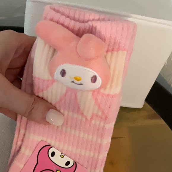Sale! Sanrio My Melody Crew Socks, Shoe Size 5-10 Fits 9-11, Pink/White, NWT - Picture 4 of 6